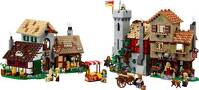 10332 Medieval Town Square