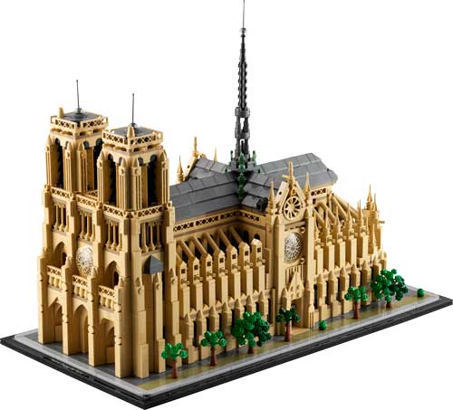 21061 Notre-Dame de Paris